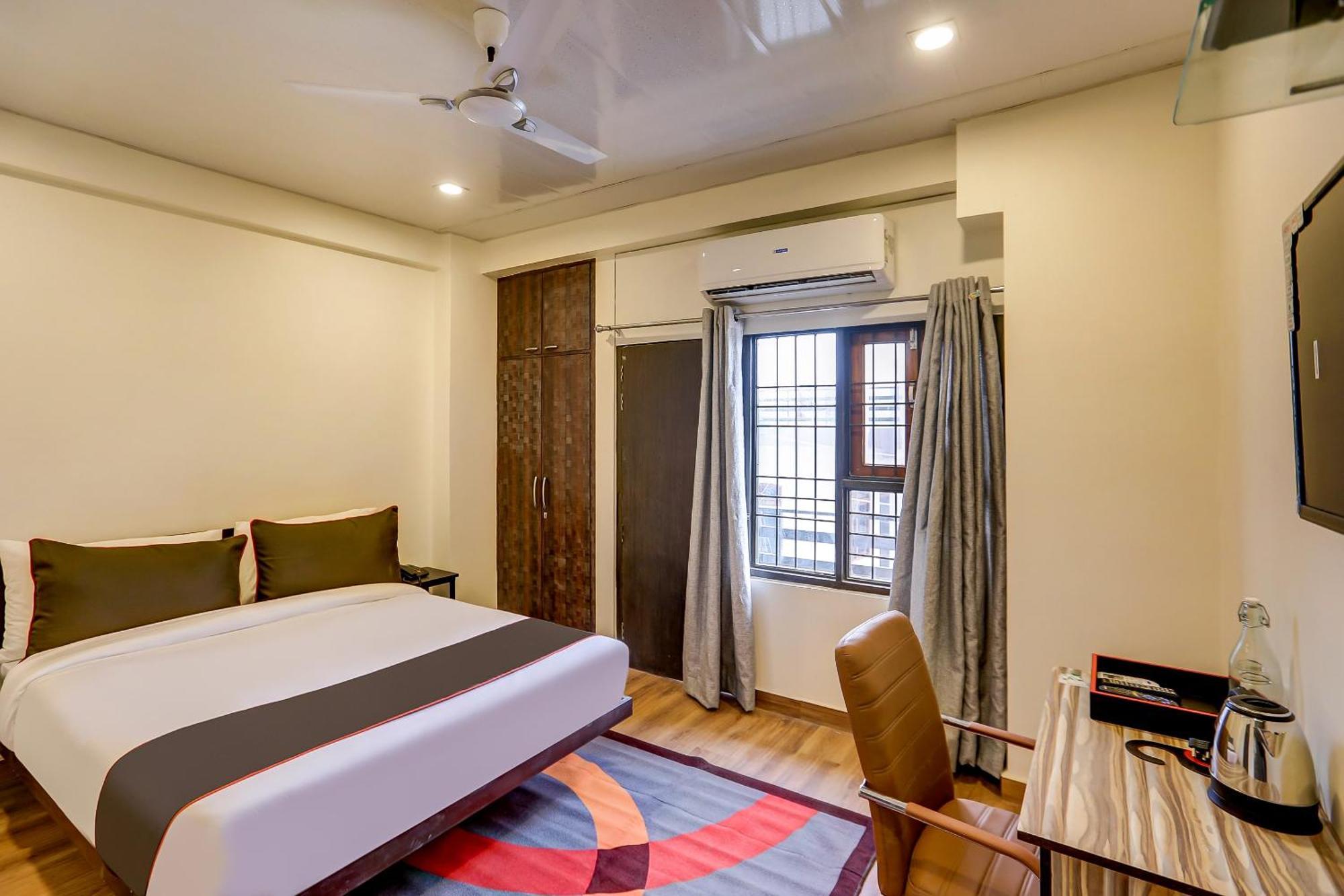 Collection O Sr Inn Awas Vikas กานปูร์ ภายนอก รูปภาพ