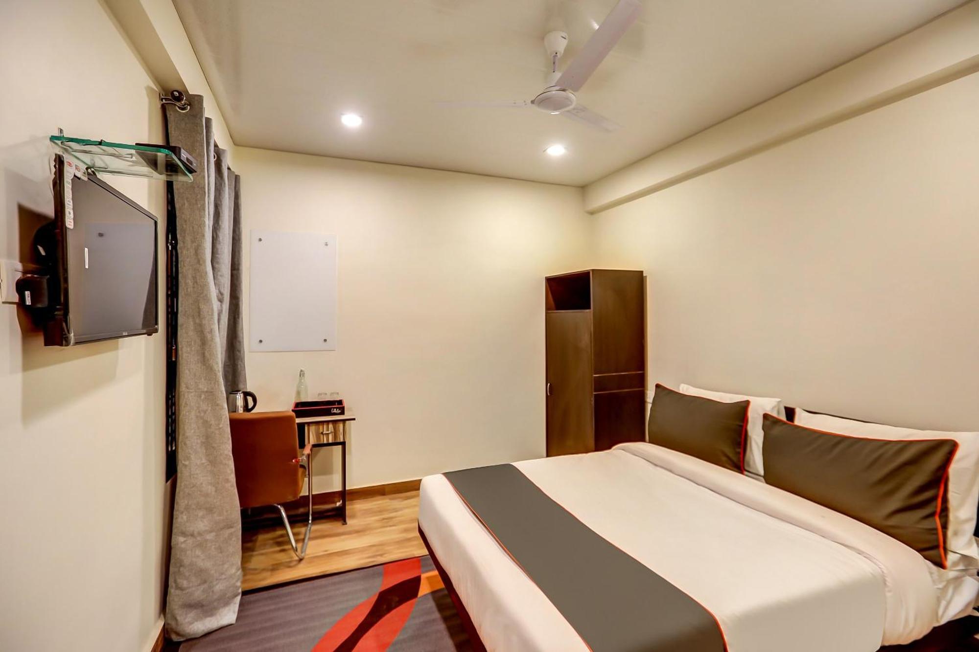 Collection O Sr Inn Awas Vikas กานปูร์ ภายนอก รูปภาพ
